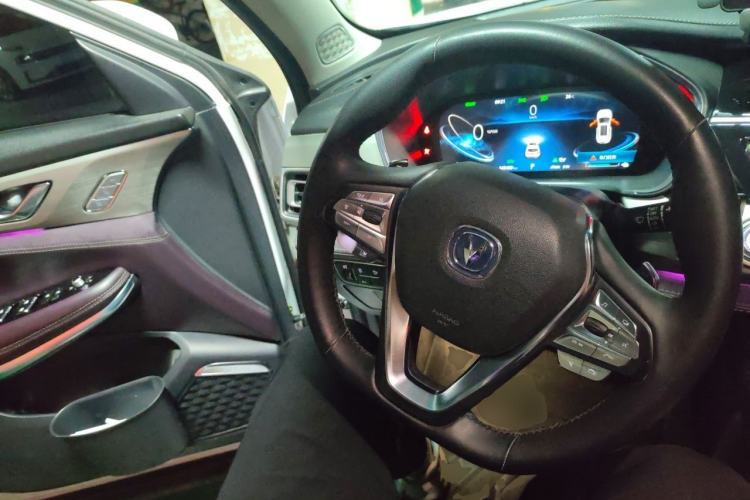 Used CHANGAN CS75 New Energy 2018 1.5T PHEV Navigation Model Steering Wheel