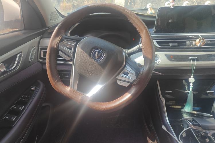 Used CHANGAN CS75 New Energy 2018 1.5T PHEV Navigation Model Steering Wheel