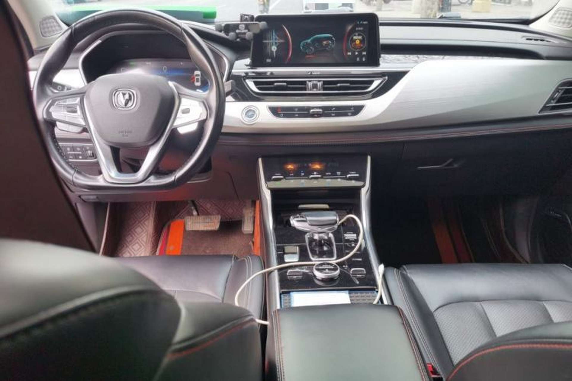 Used CHANGAN CS75 New Energy 2020 1.5T PHEV Ambition Model Center Console