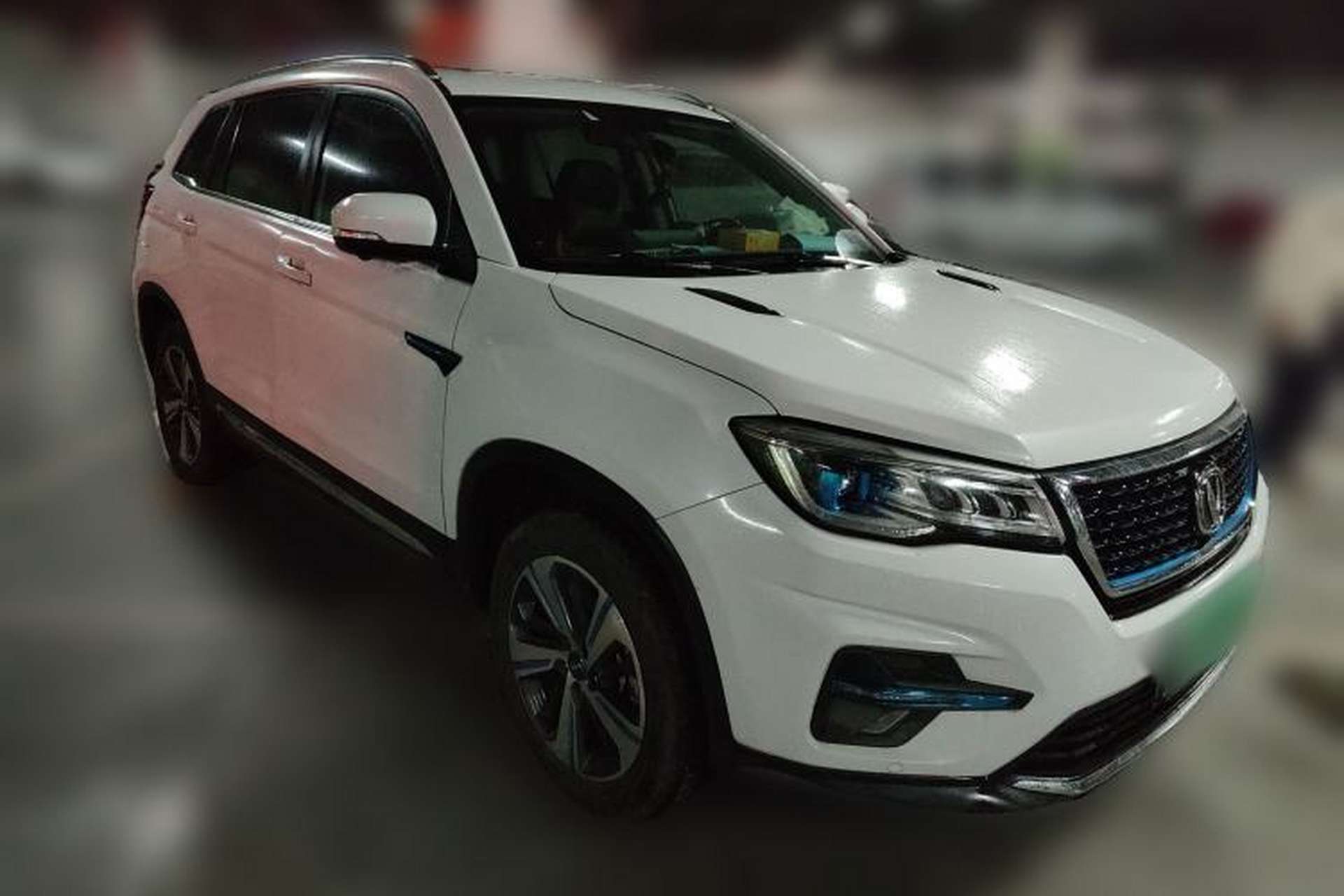 Used CHANGAN CS75 New Energy 2020 1.5T PHEV Ambition Model Front Right 45 Deg