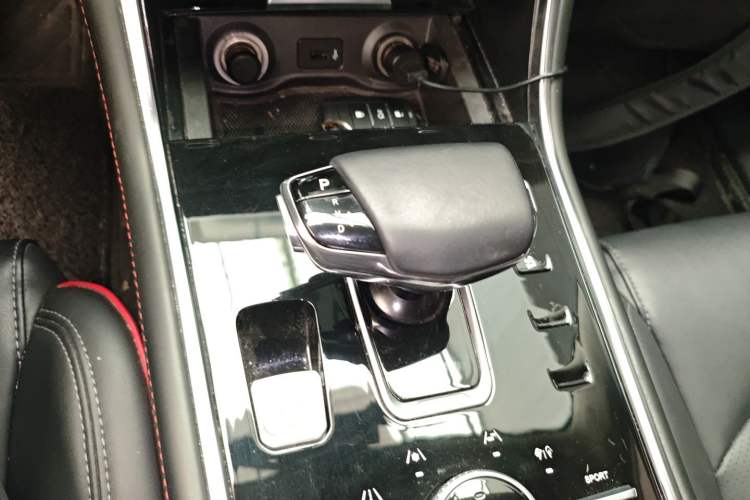 Used CHANGAN CS75 New Energy 2020 1.5T PHEV Ambition Model Gear Lever