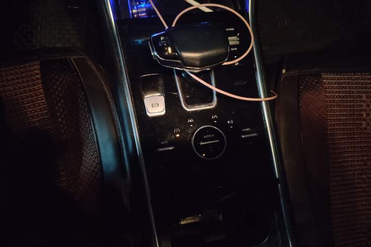 Used CHANGAN CS75 New Energy 2020 1.5T PHEV Ambition Model Gear Lever