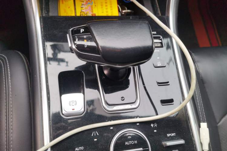 Used CHANGAN CS75 New Energy 2020 1.5T PHEV Ambition Model Gear Lever