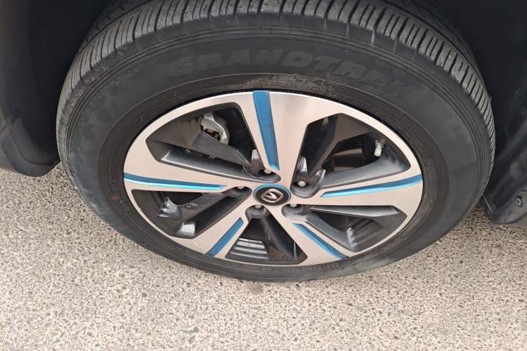 Used CHANGAN CS75 New Energy 2020 1.5T PHEV Ambition Model Left Front Wheel Hub