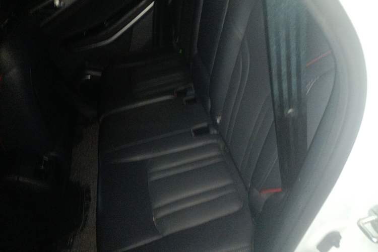 Used CHANGAN CS75 New Energy 2020 1.5T PHEV Ambition Model Left Rear Seat
