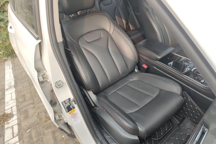 Used CHANGAN CS75 New Energy 2020 1.5T PHEV Ambition Model Right Front Seat