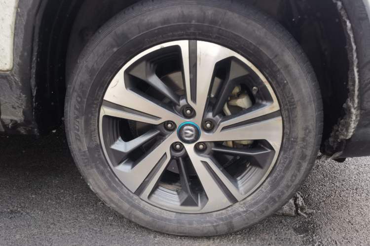 Used CHANGAN CS75 New Energy 2020 1.5T PHEV Ambition Model Right Front Wheel Hub