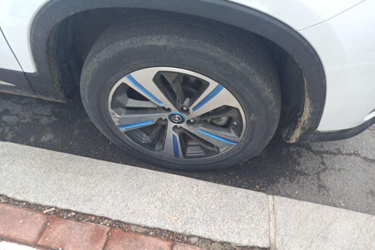 Used CHANGAN CS75 New Energy 2020 1.5T PHEV Ambition Model Right Front Wheel Hub