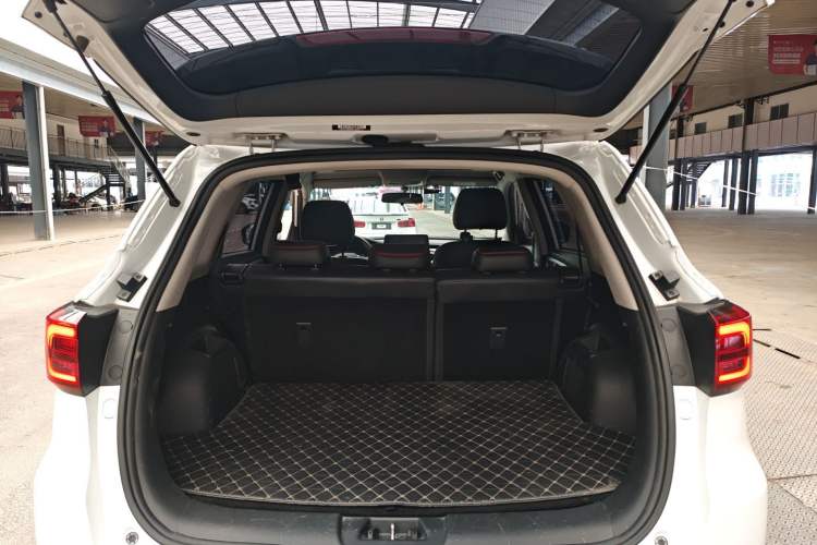 Used CHANGAN CS75 New Energy 2020 1.5T PHEV Ambition Model Trunk