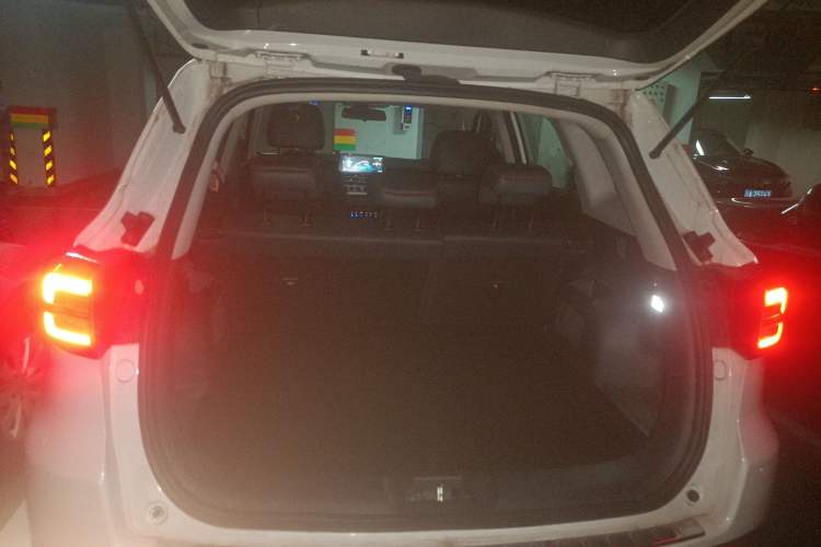 Used CHANGAN CS75 New Energy 2020 1.5T PHEV Ambition Model Trunk