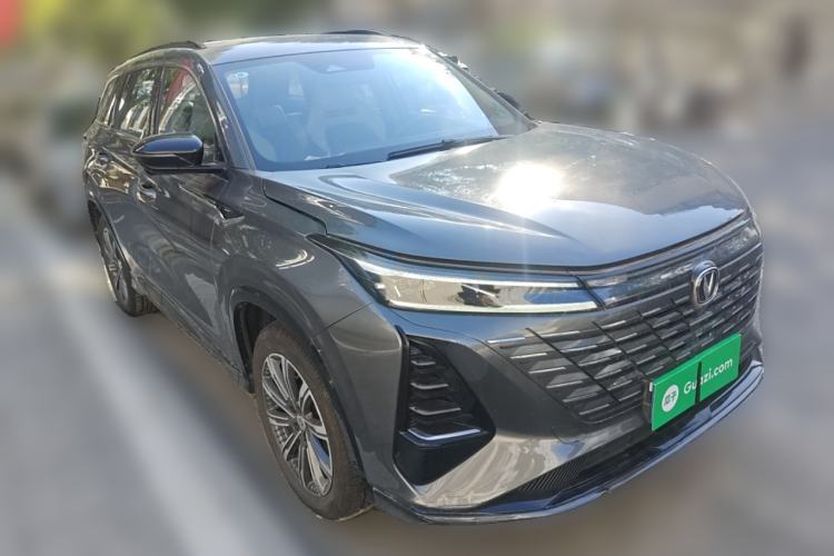 Used CHANGAN CS75 PLUS 2024 3rd Generation Champion Edition 1.5T Intelligent Drive Dynamic Model Front Right 45 Deg