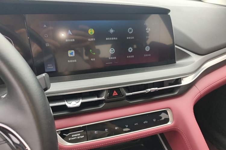 Used CHANGAN CS75 PLUS 2020 1.5T Automatic Luxury Version Audio And AC Panel