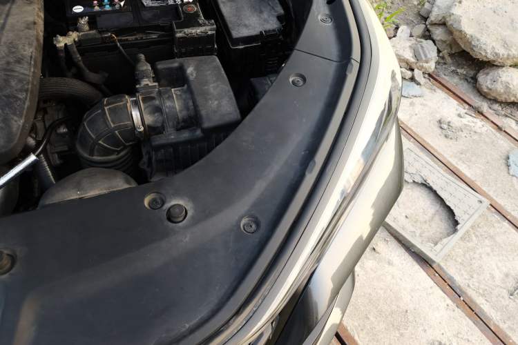 Used CHANGAN CS75 PLUS 2020 2.0T Automatic Flagship Edition Engine Bay Left