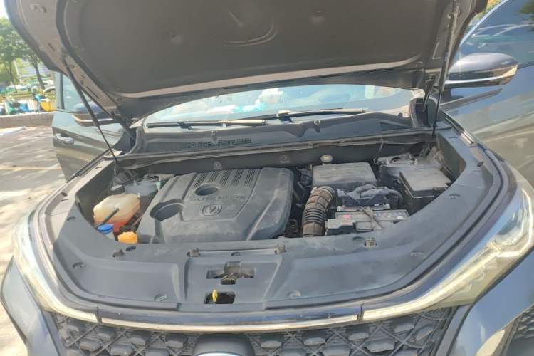Used CHANGAN CS75 PLUS 2020 1.5T Automatic Prestige Edition Engine Bay