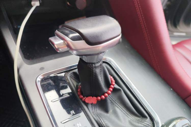 Used CHANGAN CS75 PLUS 2020 1.5T Automatic Luxury Version Gear Lever