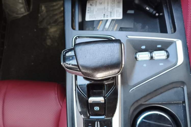 Used CHANGAN CS75 PLUS 2020 2.0T Automatic Flagship Edition Gear Lever