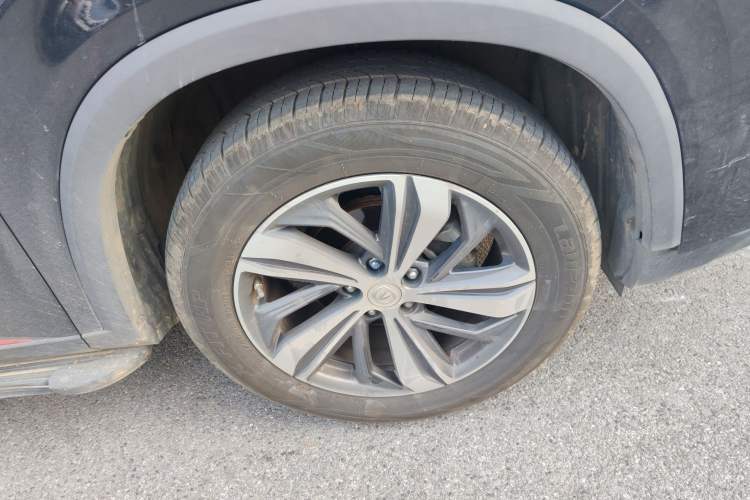 Used CHANGAN CS75 PLUS 2020 1.5T Automatic Luxury Version Right Front Wheel Hub