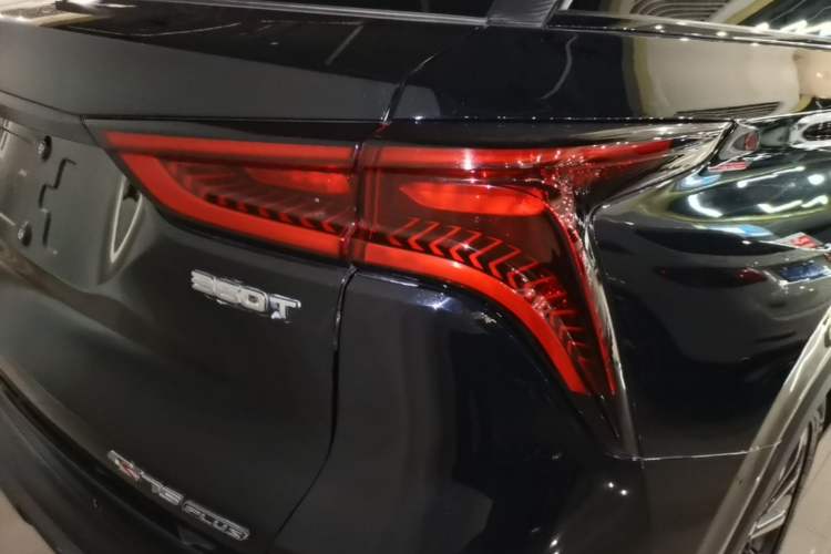 Used CHANGAN CS75 PLUS 2020 2.0T Automatic Flagship Edition Right Rear Taillight
