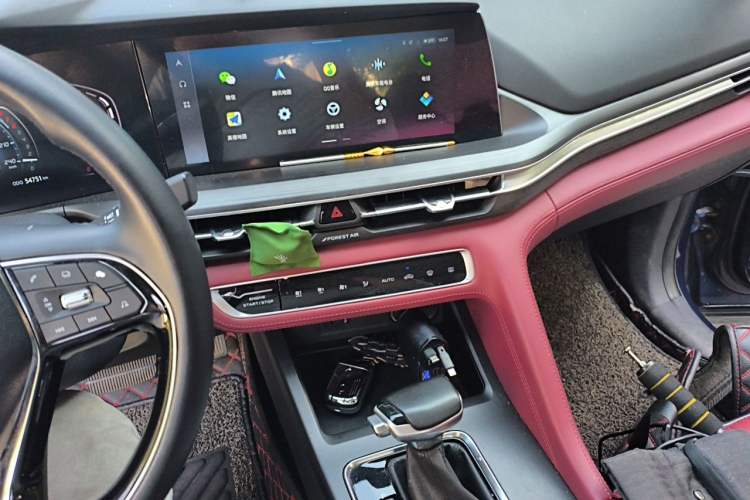Used CHANGAN CS75 PLUS 2020 1.5T Automatic Luxury Version Audio And AC Panel