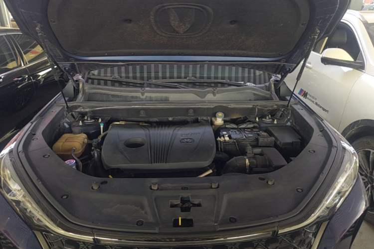 Used CHANGAN CS75 PLUS 2020 2.0T Automatic Flagship Edition Engine Bay