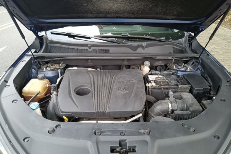 Used CHANGAN CS75 PLUS 2020 2.0T Automatic Flagship Edition Engine Bay