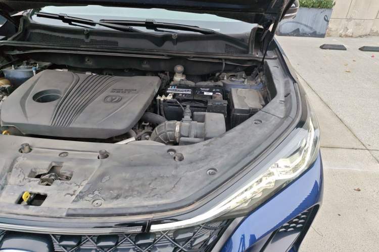 Used CHANGAN CS75 PLUS 2020 2.0T Automatic Flagship Edition Engine Bay Left