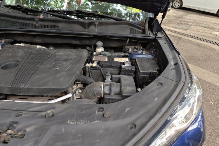 Used CHANGAN CS75 PLUS 2020 2.0T Automatic Flagship Edition Engine Bay Left