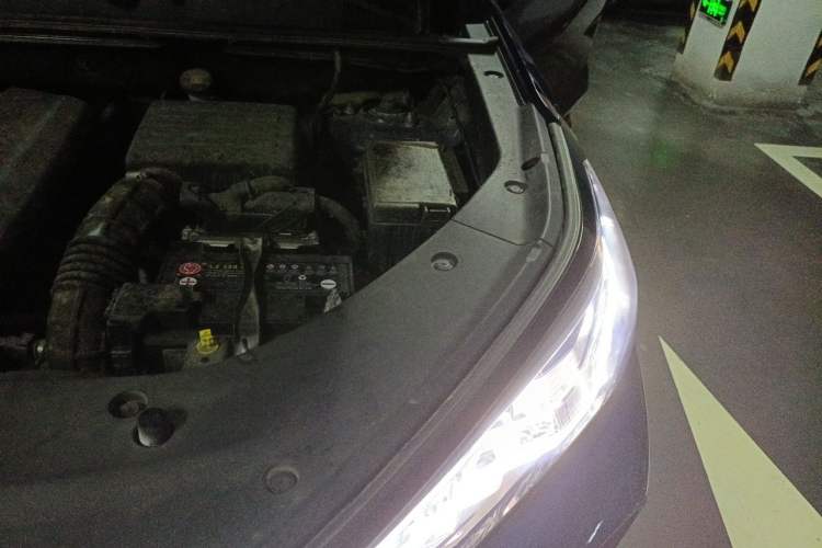 Used CHANGAN CS75 PLUS 2020 1.5T Automatic Luxury Version Engine Bay Left