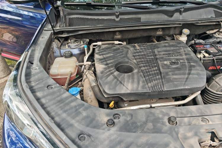 Used CHANGAN CS75 PLUS 2020 2.0T Automatic Flagship Edition Engine Bay Right
