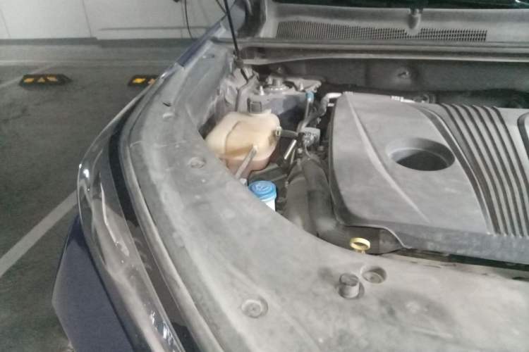 Used CHANGAN CS75 PLUS 2020 2.0T Automatic Pilot Version Engine Bay Right