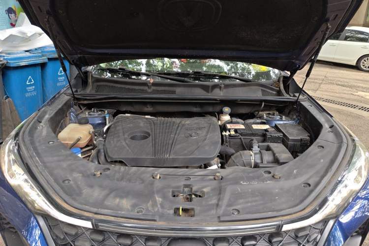 Used CHANGAN CS75 PLUS 2020 2.0T Automatic Flagship Edition Engine Bay
