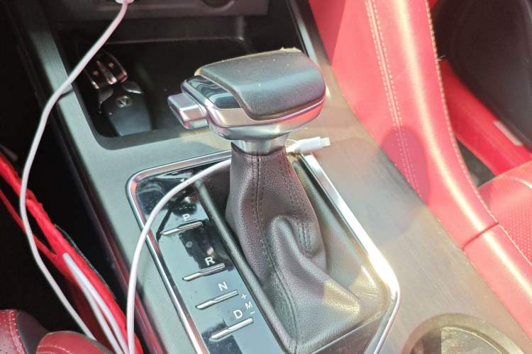 Used CHANGAN CS75 PLUS 2020 1.5T Automatic Prestige Edition Gear Lever