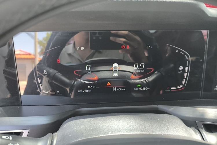 Used CHANGAN CS75 PLUS 2020 2.0T Automatic Pilot Version Instrument Cluster