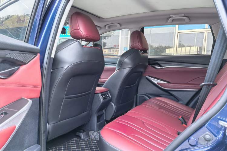 Used CHANGAN CS75 PLUS 2020 1.5T Automatic Luxury Version Interior 3