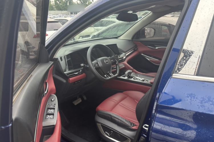 Used CHANGAN CS75 PLUS 2020 2.0T Automatic Pilot Version Interior 6