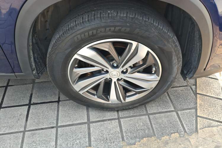 Used CHANGAN CS75 PLUS 2020 1.5T Automatic Prestige Edition Right Front Wheel Hub