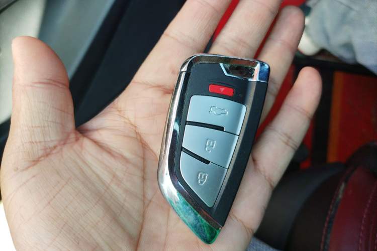 Used CHANGAN CS75 PLUS 2020 1.5T Automatic Luxury Version Vehicle Key