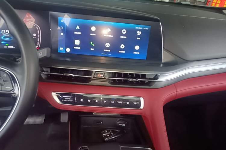 Used CHANGAN CS75 PLUS 2020 2.0T Automatic Pilot Version Audio And AC Panel