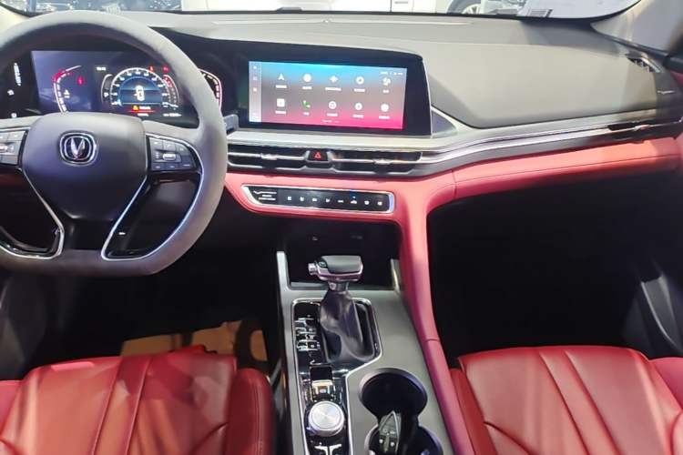 Used CHANGAN CS75 PLUS 2020 1.5T Automatic Luxury Version Audio And AC Panel