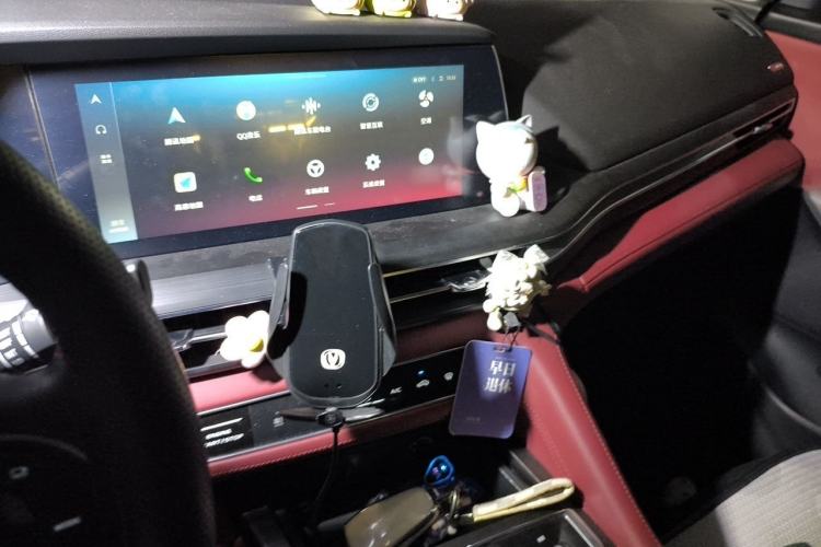 Used CHANGAN CS75 PLUS 2020 2.0T Automatic Pilot Version Audio And AC Panel