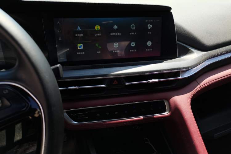 Used CHANGAN CS75 PLUS 2020 1.5T Automatic Elite Edition Audio And AC Panel