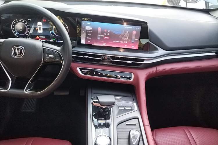Used CHANGAN CS75 PLUS 2020 2.0T Automatic Flagship Edition Audio And AC Panel