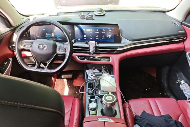 Used CHANGAN CS75 PLUS 2020 1.5T Automatic Prestige Edition Center Console