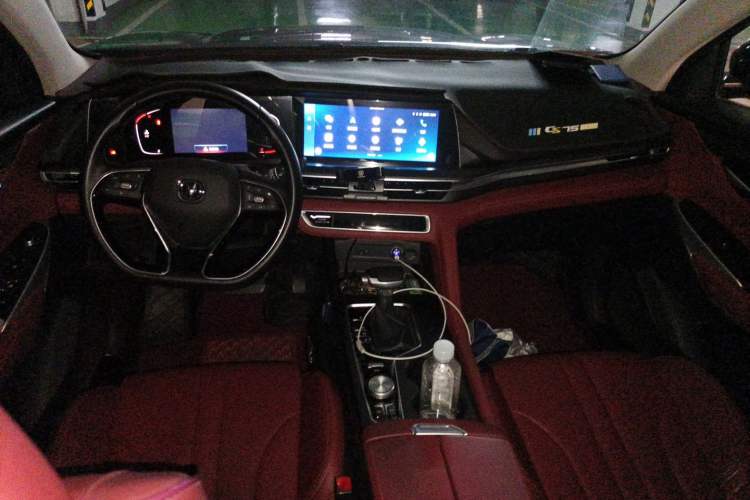 Used CHANGAN CS75 PLUS 2020 1.5T Automatic Luxury Version Center Console