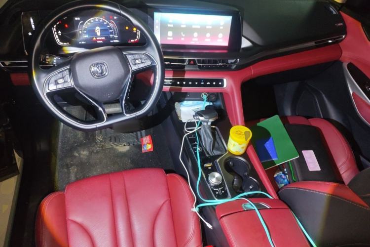 Used CHANGAN CS75 PLUS 2020 1.5T Automatic Luxury Version Center Console