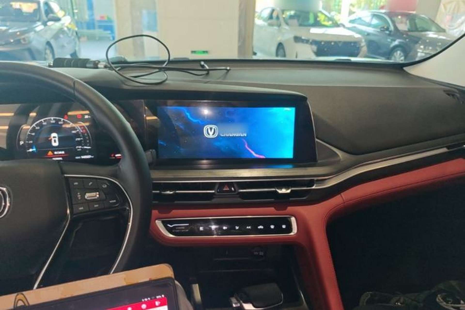 Used CHANGAN CS75 PLUS 2020 1.5T Automatic Luxury Version Center Console
