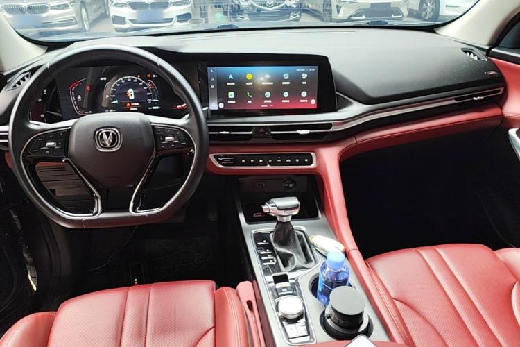 Used CHANGAN CS75 PLUS 2020 1.5T Automatic Luxury Version Center Console