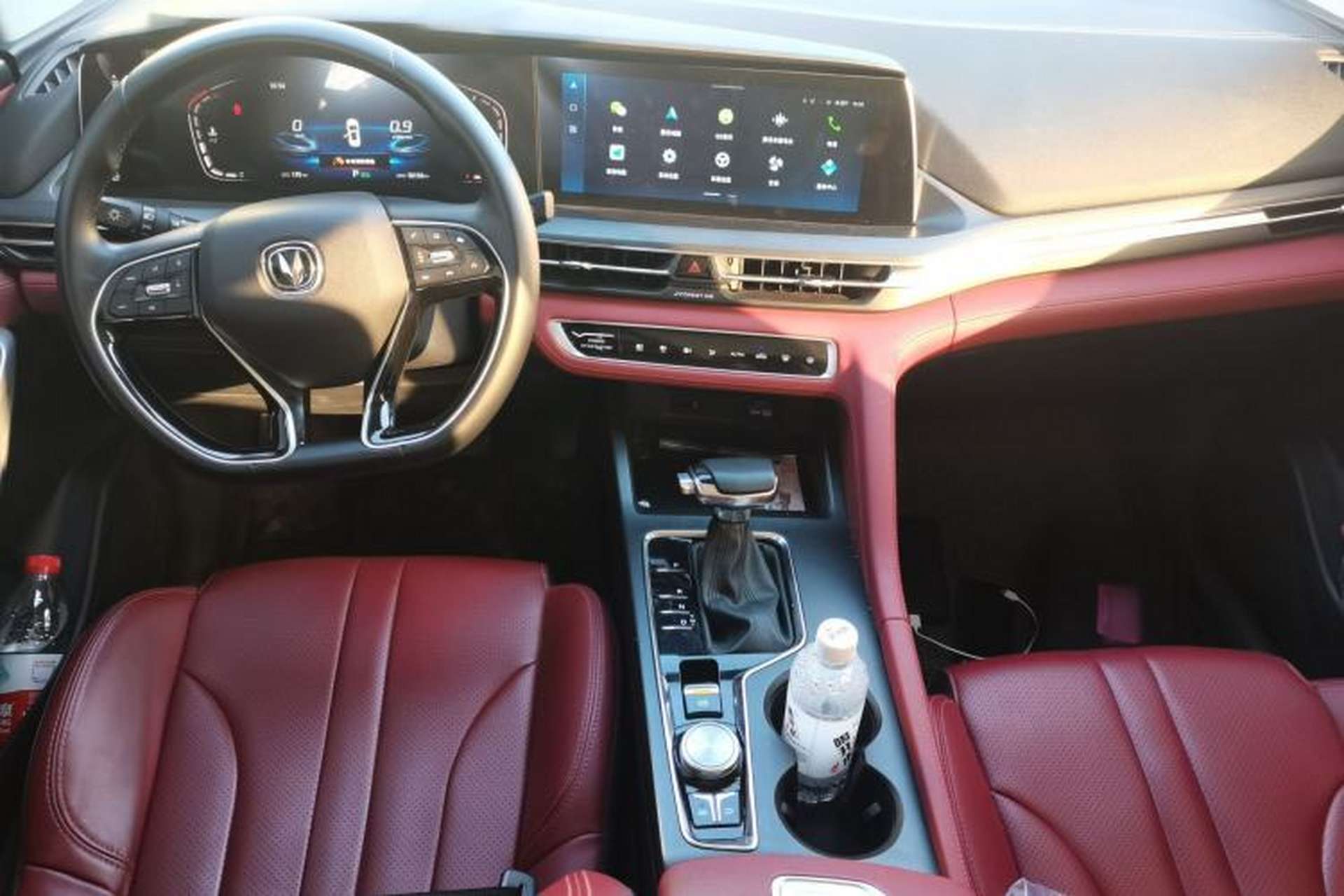 Used CHANGAN CS75 PLUS 2020 1.5T Automatic Luxury Version Center Console