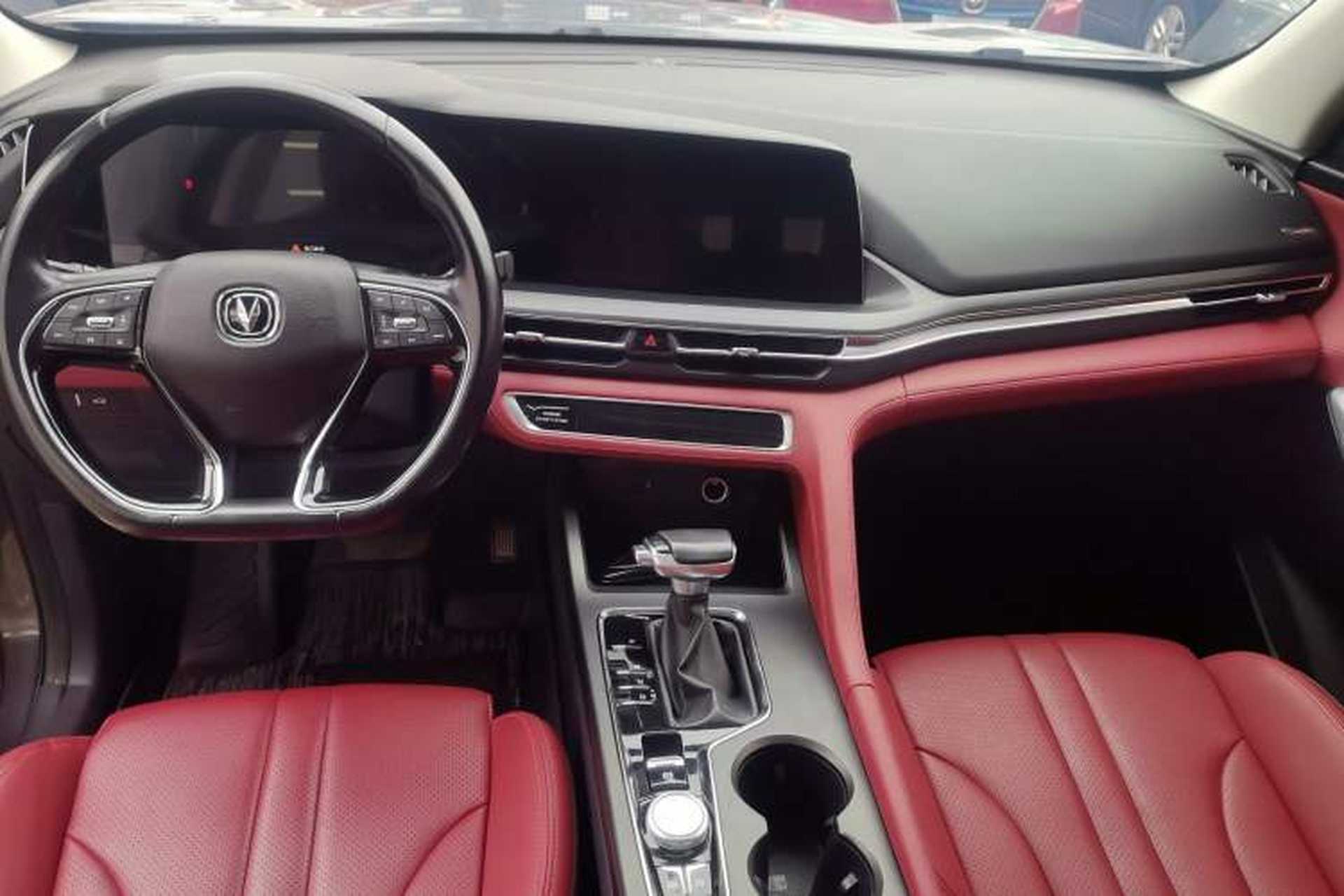 Used CHANGAN CS75 PLUS 2020 1.5T Automatic Prestige Edition Center Console
