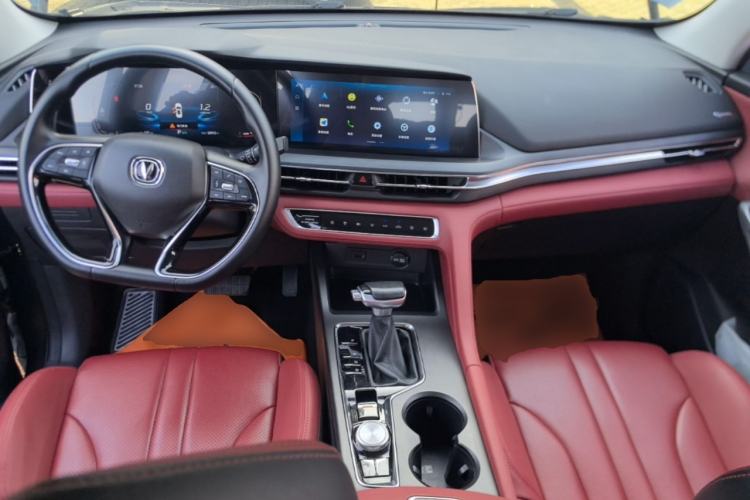 Used CHANGAN CS75 PLUS 2020 1.5T Automatic Luxury Version Center Console